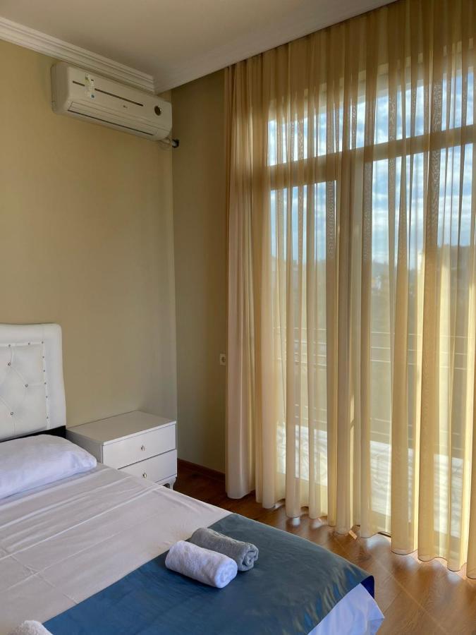 Green Yard Hotel Batumi Exterior photo